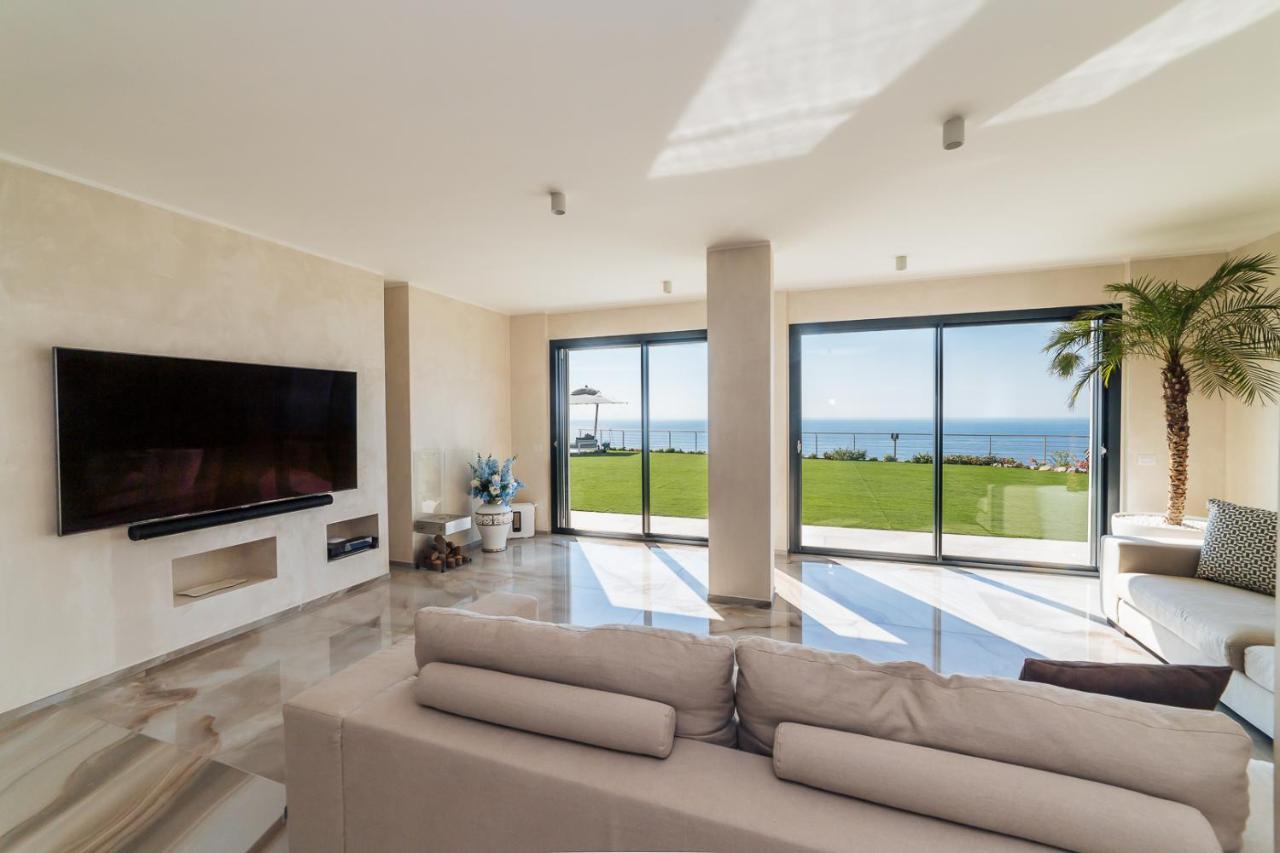 Villa Sabrina Riviera Dei Fiori A Picco Sul Mare Con Piscina Privata ,Wellness & Spa Imperia Exterior foto
