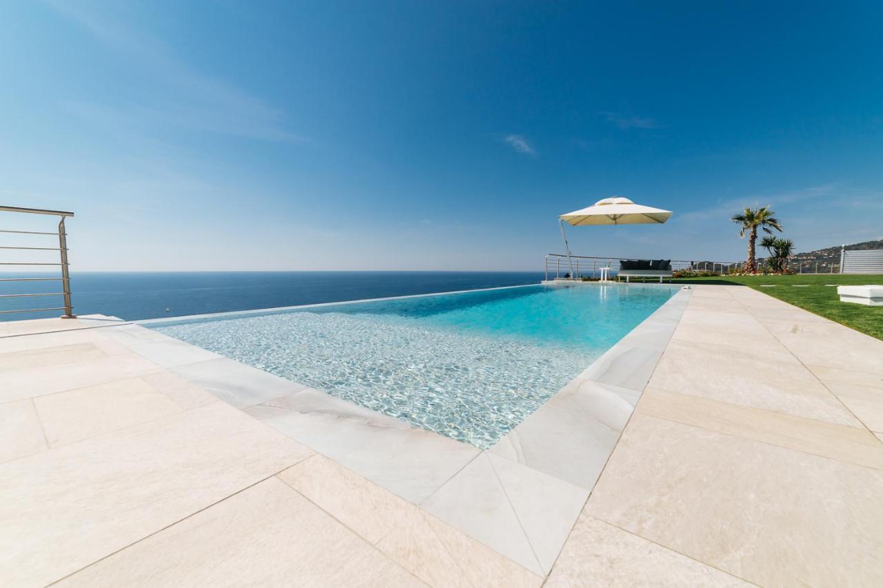 Villa Sabrina Riviera Dei Fiori A Picco Sul Mare Con Piscina Privata ,Wellness & Spa Imperia Exterior foto